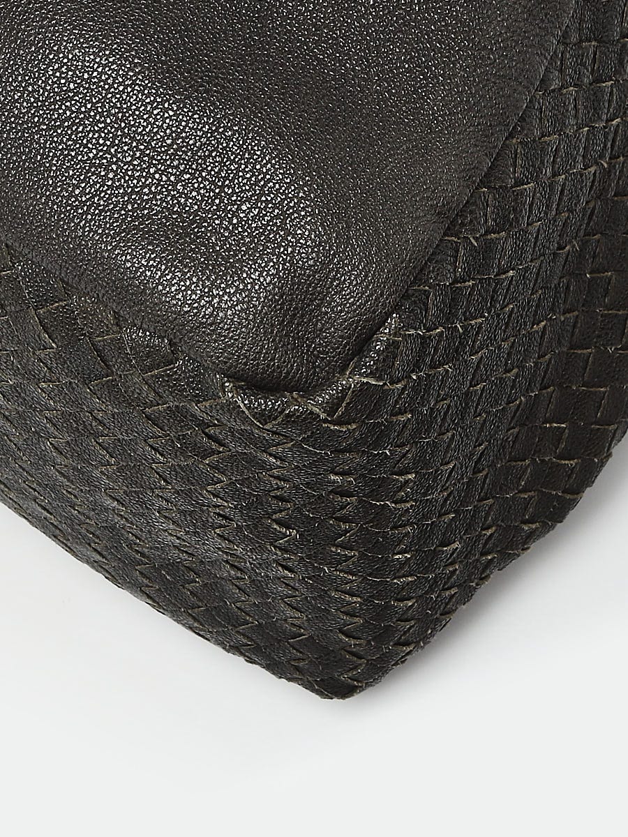 Bottega Veneta Light Grey Intrecciato Woven Leather Wingtip City Knot  Shoulder Bag - Yoogi's Closet