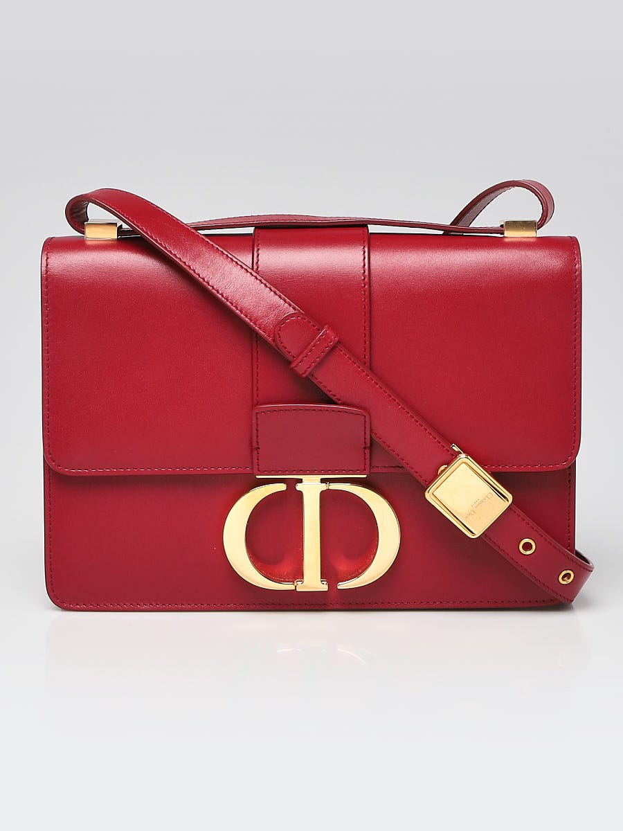 Women's luxury bags - Dior 30 Montaigne clutch bag in red patent leather
