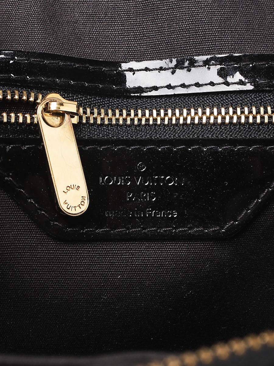 Louis Vuitton Black Magnetique Monogram Vernis Brea MM NM Bag Louis Vuitton  | The Luxury Closet