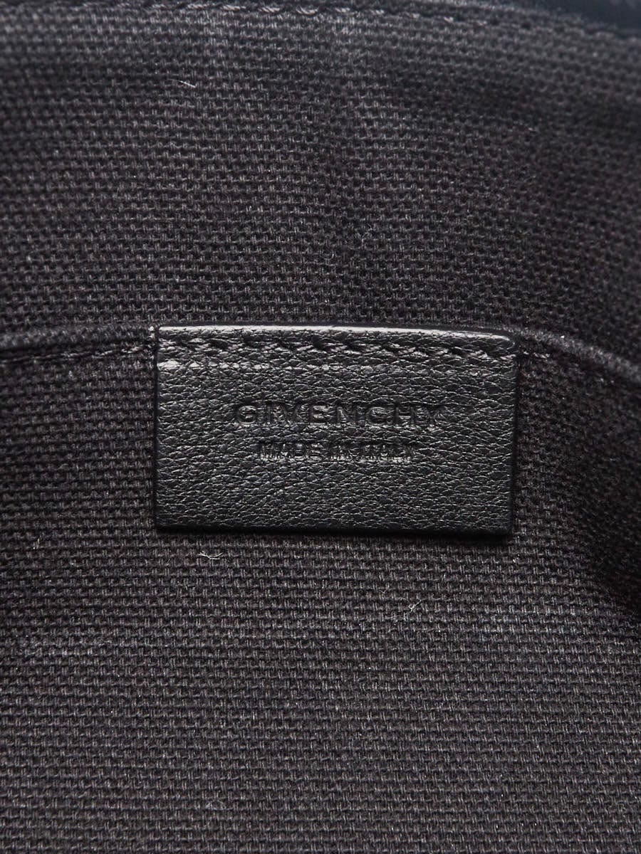 Givenchy Black Sugar Goatskin Leather Medium Antigona Zip Clutch