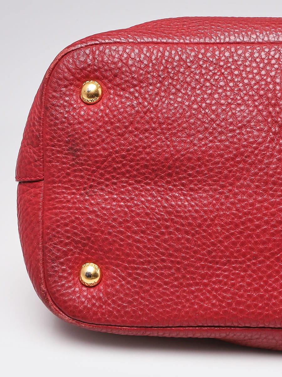 Prada Leather handbag with large woven motif - FloatThat.com