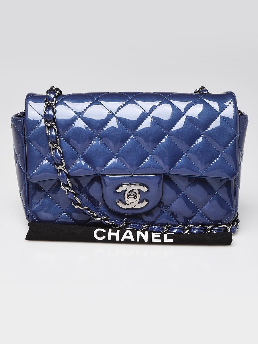 Trendy CC CHANEL Classic Flap Bag - Mini Rectangular Blue Leather  ref.519030 - Joli Closet