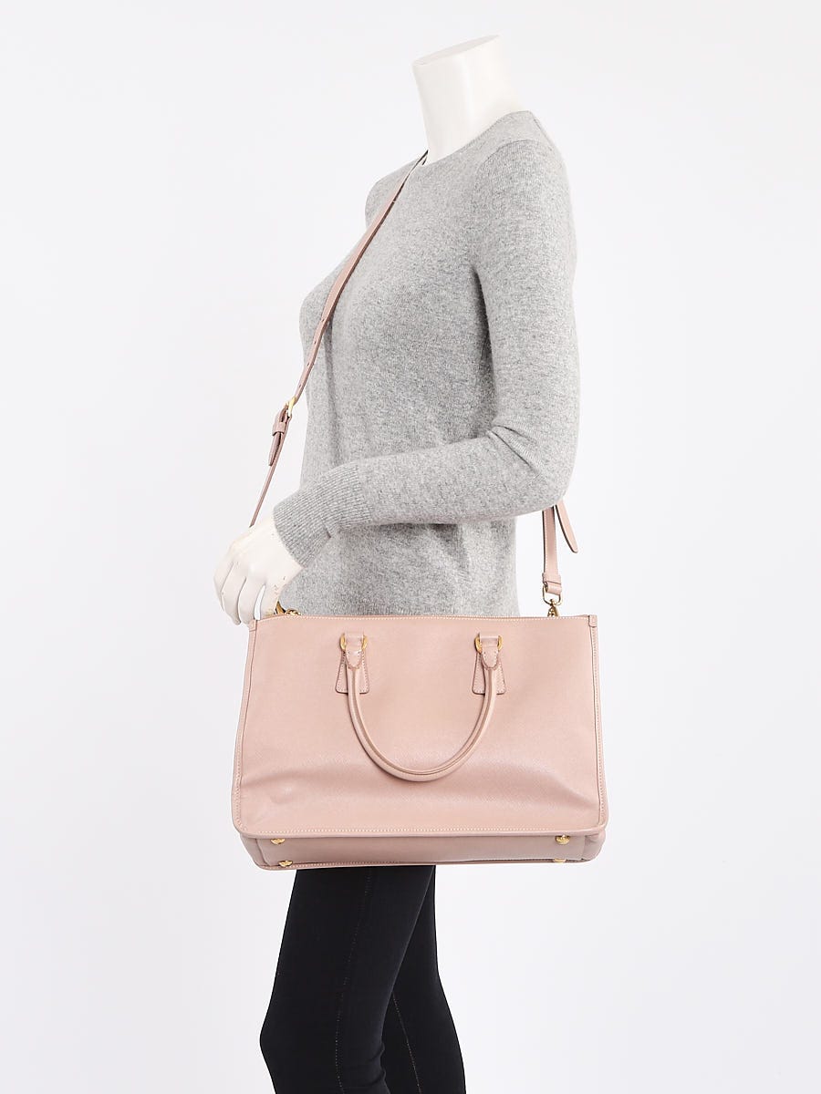Authentic Prada Light Pink Galleria Saffiano Lux Leather Medium Tote Bag