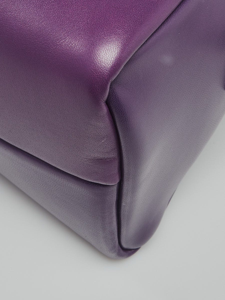 Prada Viola Padded Nappa Leather signaux Shoulder Bag 1BC165