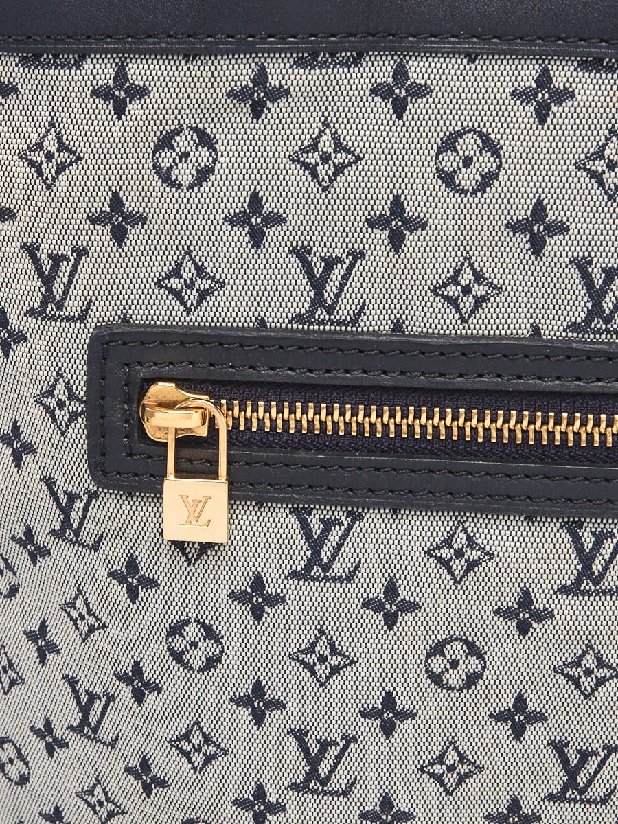 Louis Vuitton // Odyssey Review & What Fits 