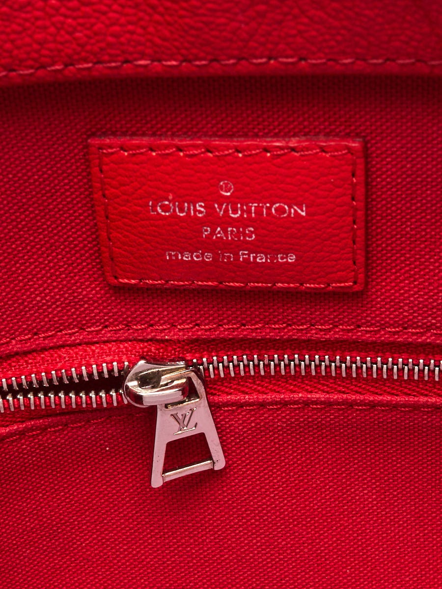 Louis Vuitton Coquelicot EPI Leather Vaneau mm Bag