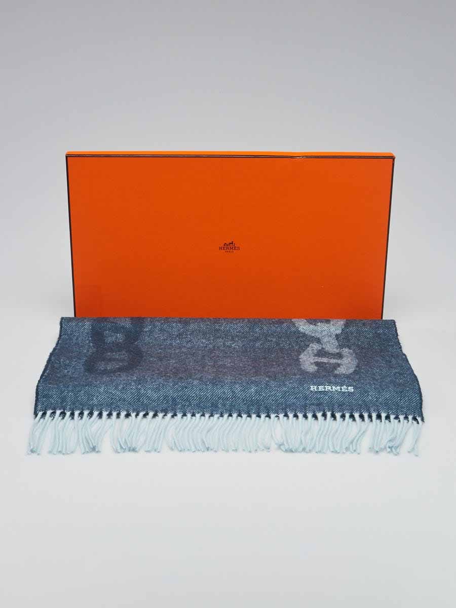 Hermes Marine/Ciel Cashmere Crazy Chain Muffler | Yoogi's Closet