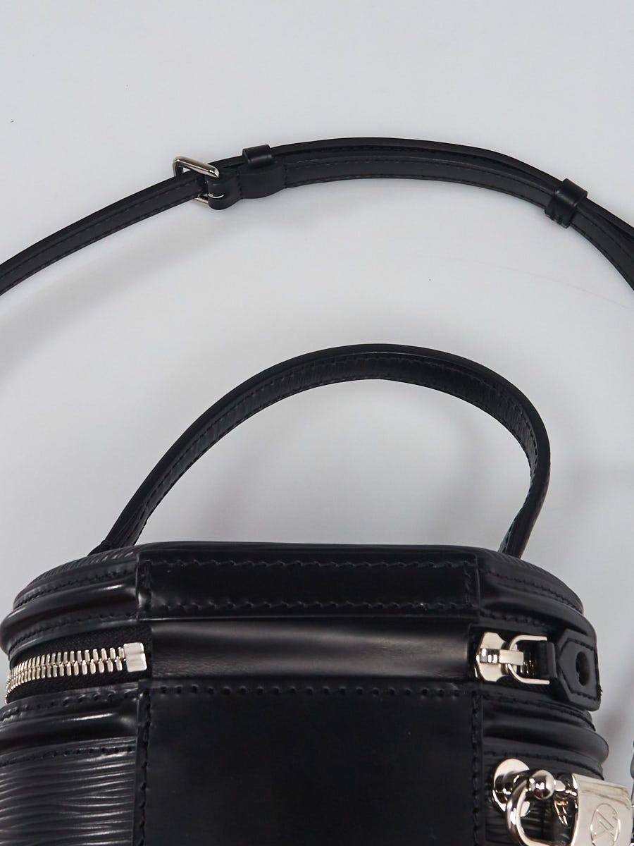 Cannes patent leather handbag Louis Vuitton Black in Patent leather -  18806748