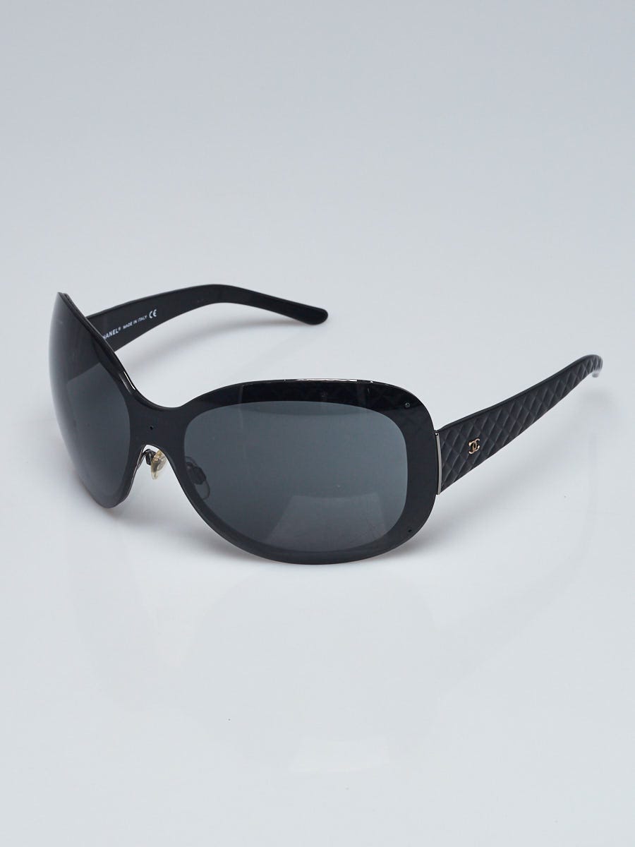 Chanel - Authenticated Sunglasses - Plastic Black Plain for Women, Never Worn