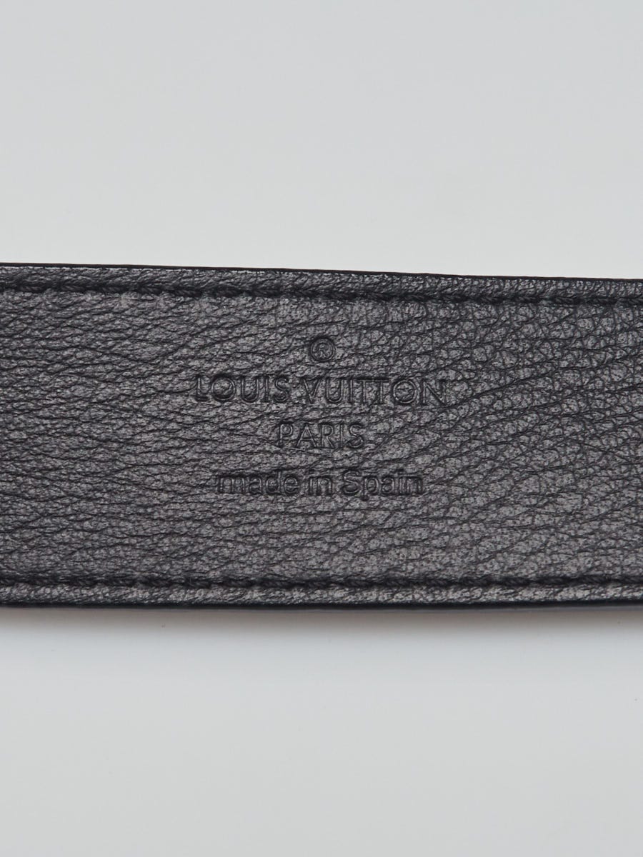 Louis Vuitton LV Twist 30mm Black Epi. Size 90 cm