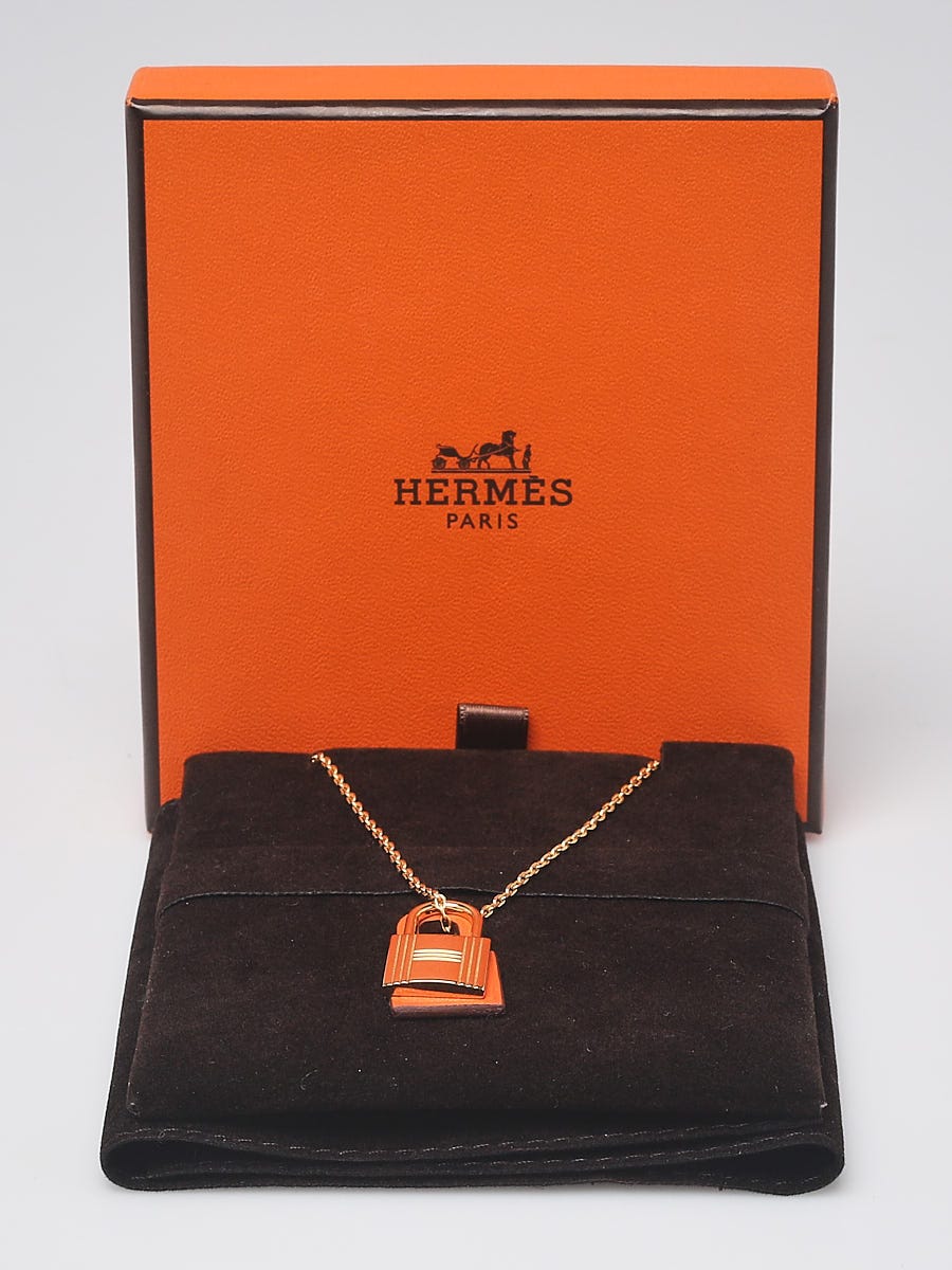 セットアップ Hermes Necklace Pendant O'Kelly Swift Orange and Plated Gold アクセサリー