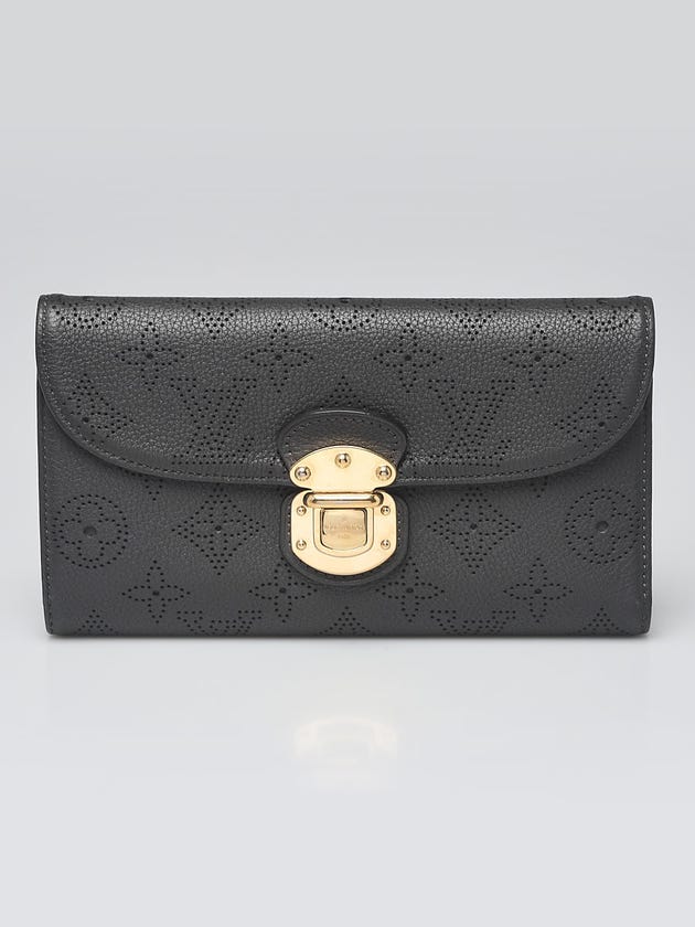 Louis Vuitton Grey Monogram Mahina Leather Amelia Wallet
