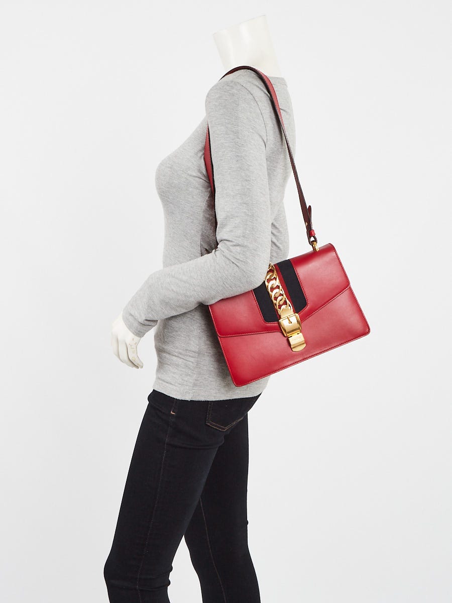 Return to Tiffany® Mini Crossbody Bag in Hibiscus Red Leather