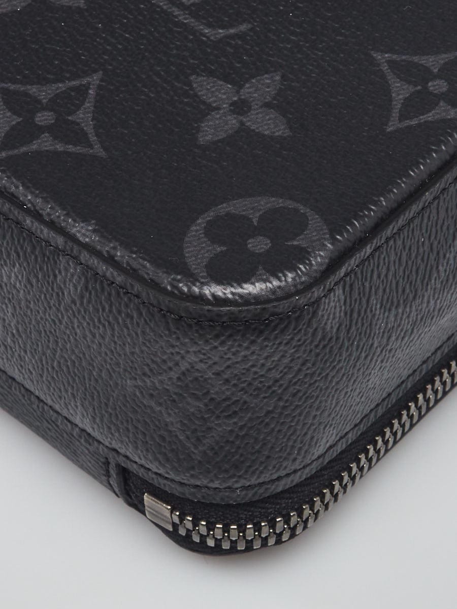 Louis Vuitton pre-owned Alpha Wearable Shoulder Bag - Farfetch