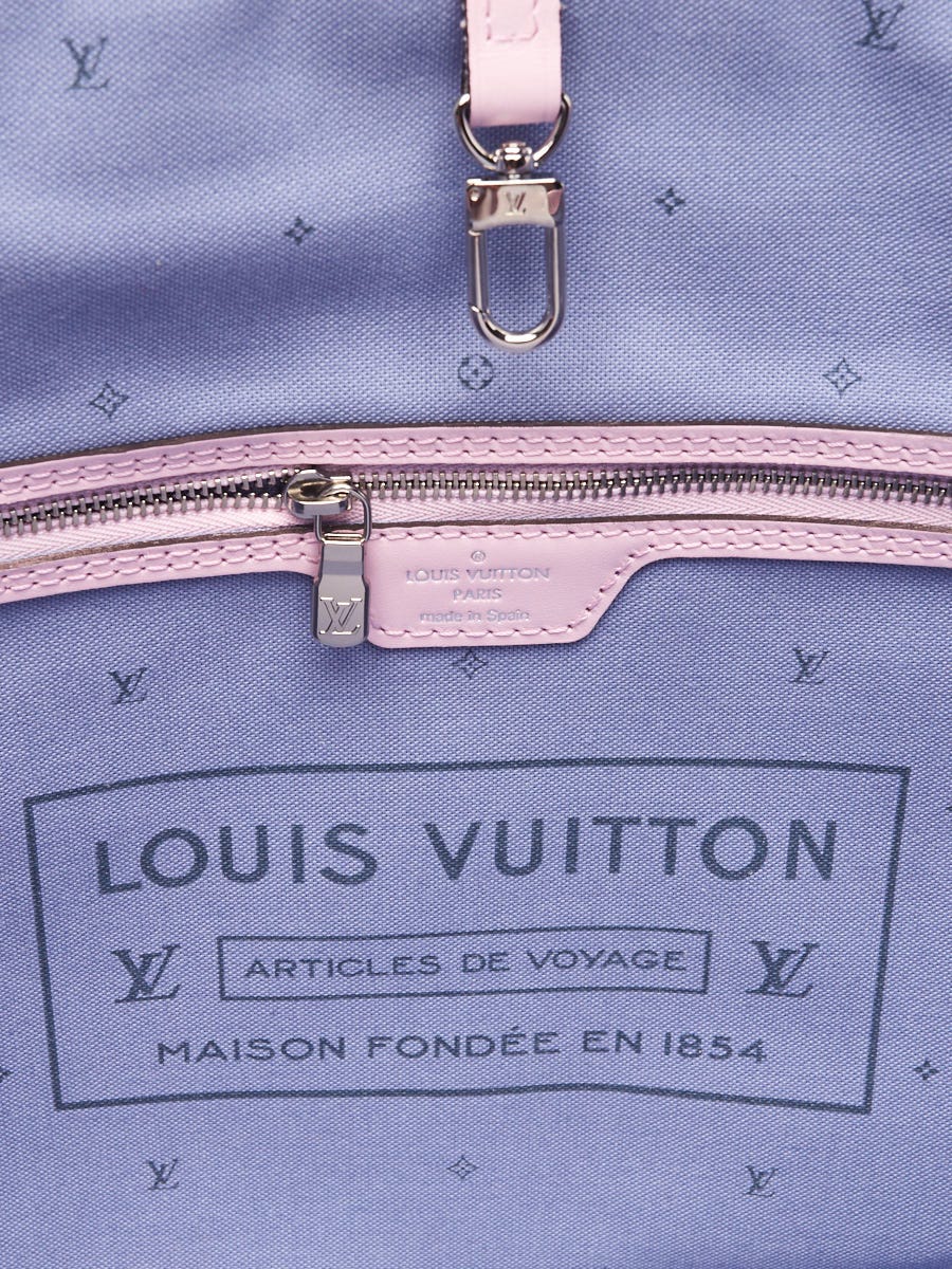 Louis Vuitton Pastel Monogram Giant Canvas Escale Neverfull mm NM Bag