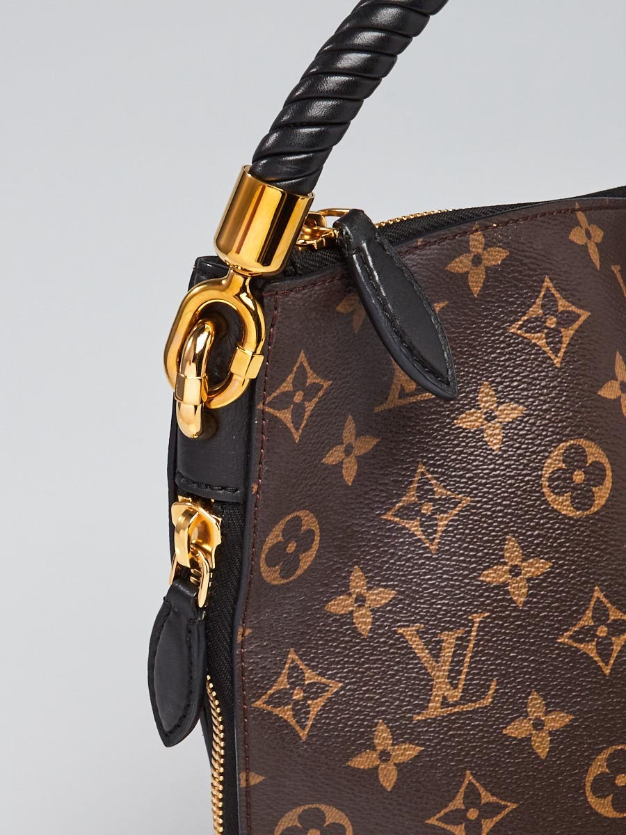 M44130 Louis Vuitton 2017 Premium Monogram Canvas Triangle Softy Handbag