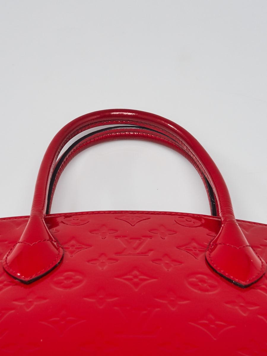 Lockit patent leather handbag Louis Vuitton Red in Patent leather