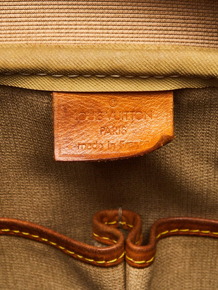 Louis Vuitton Deauville Monogram Canvas Boston Shoulder Bag LV-0225N-0051