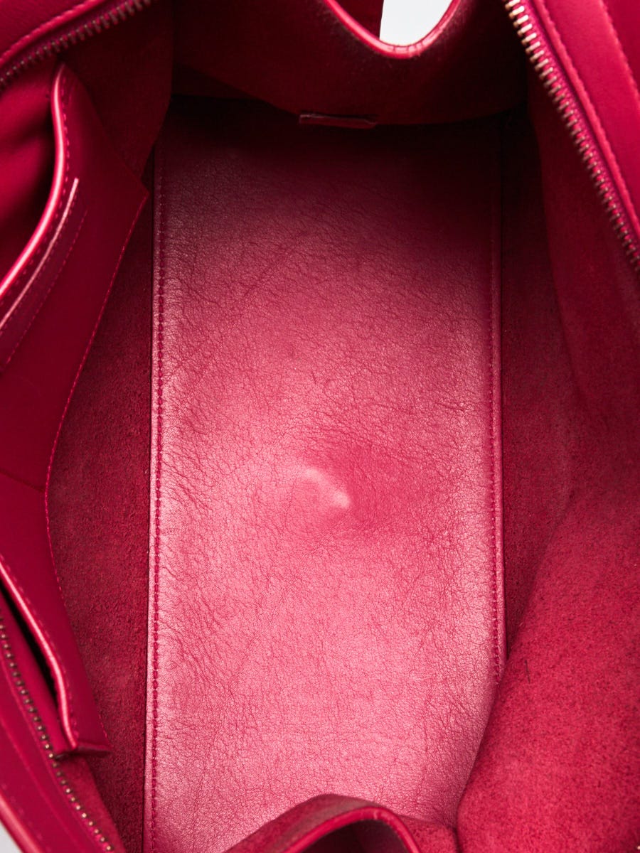 Yves Saint Laurent YSL Pink Small Cabas Monogram Leather Handbag Pony-style  calfskin ref.313904 - Joli Closet
