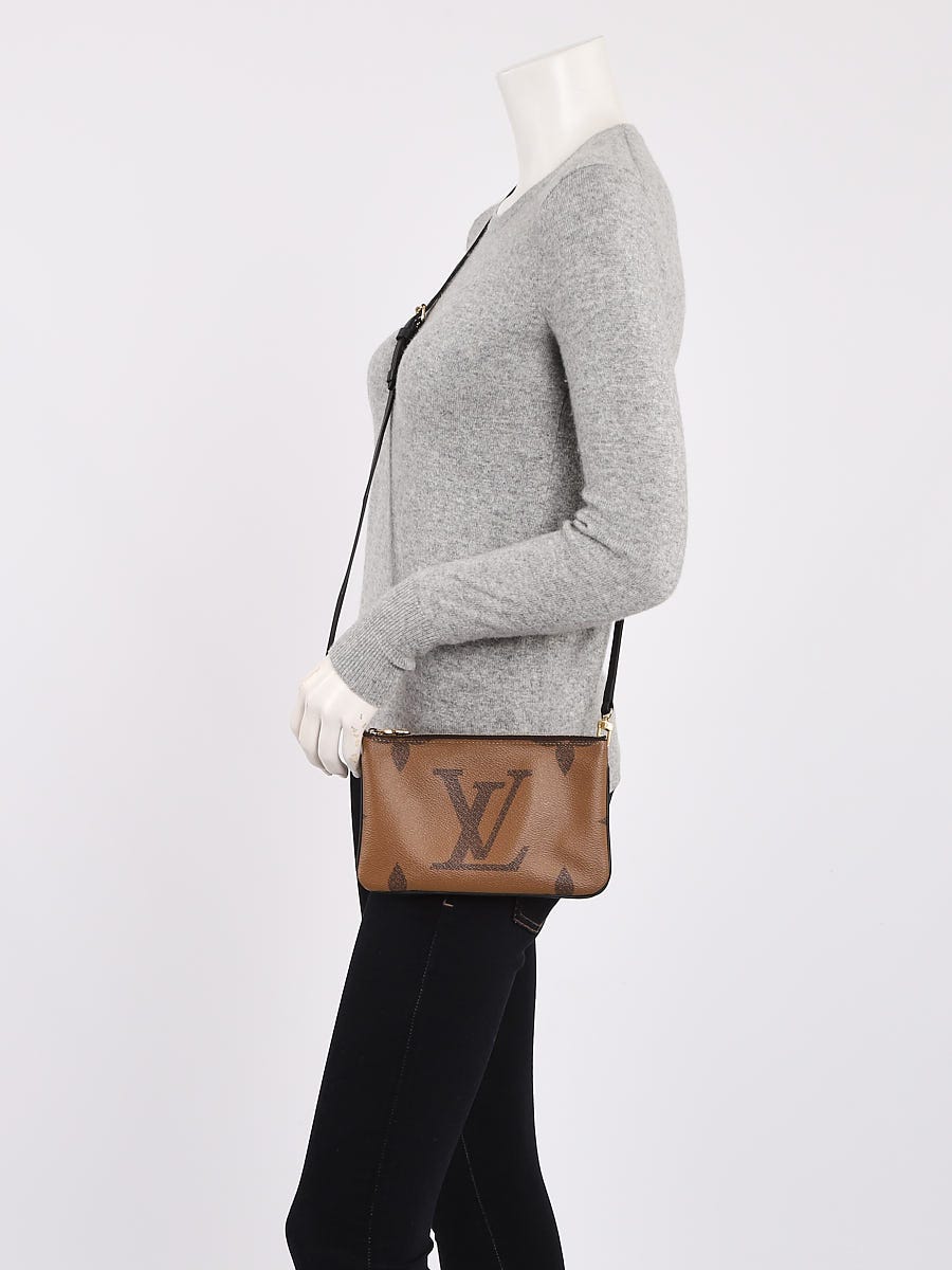 Louis Vuitton Giant Flower Monogram Double Zip Pochette Reverse Bicolor Bag  New