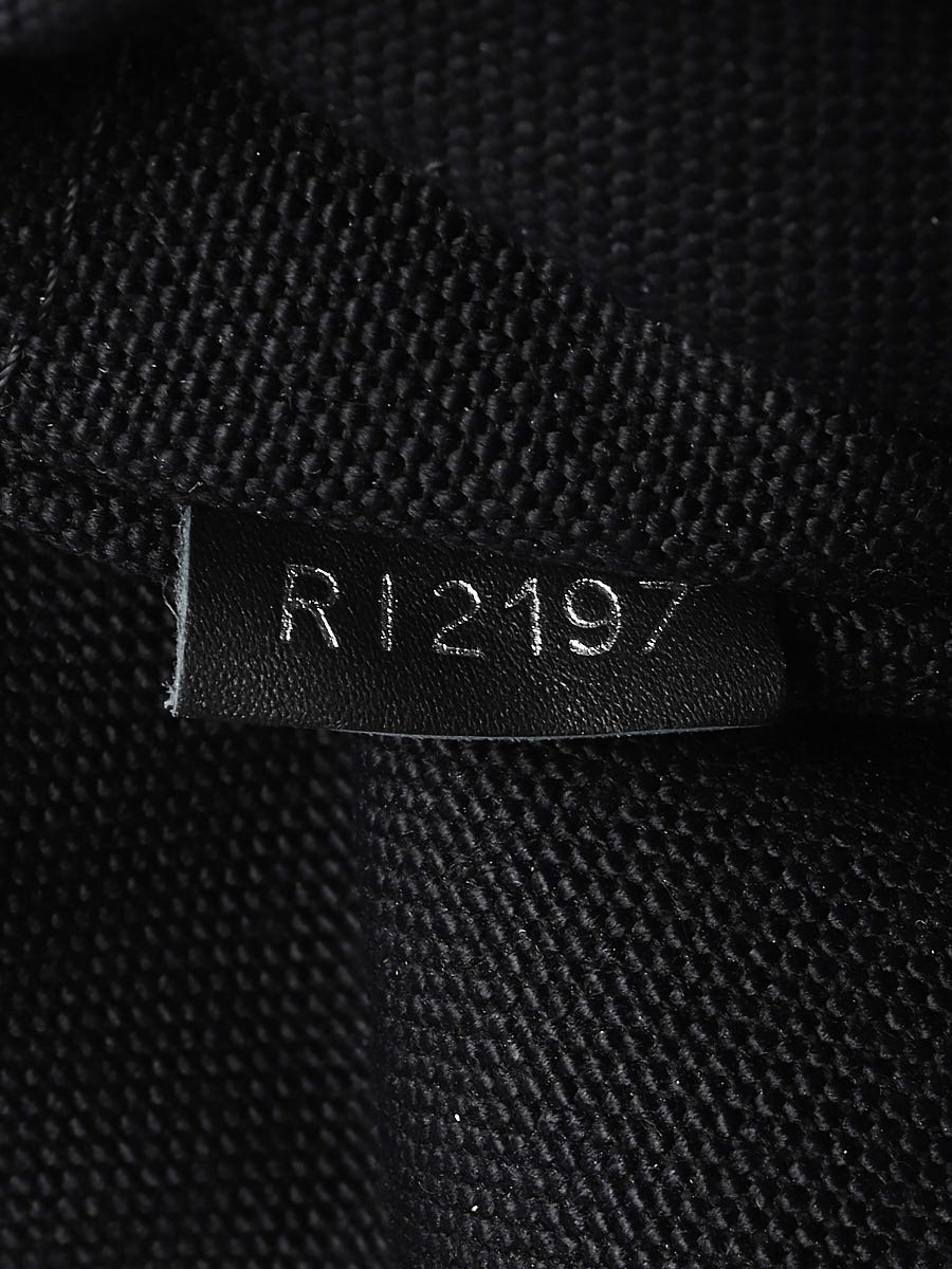 Black Authentic Louis Vuitton Backpack for Sale in Canyon Country