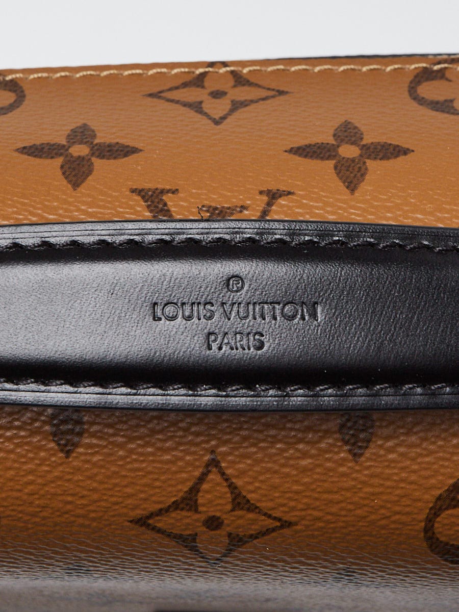 Louis Vuitton POCHETTE MÉTIS in Monogram Reverse Canvas 