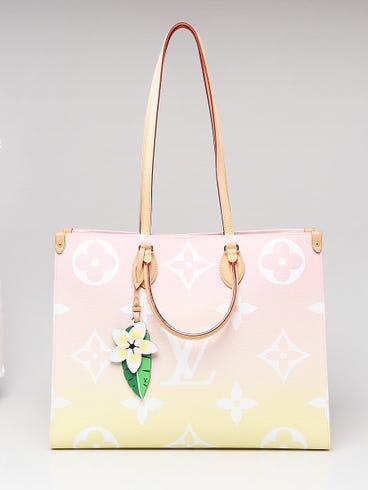Limited Edition Lv Canvas Bags Louis Vuitton Limited Edition Light Pink Monogram Giant Canvas Limited Edition Lv Canvas Bags Louis Vuitton Limited Edition Light Pink Monogram Giant Canvas