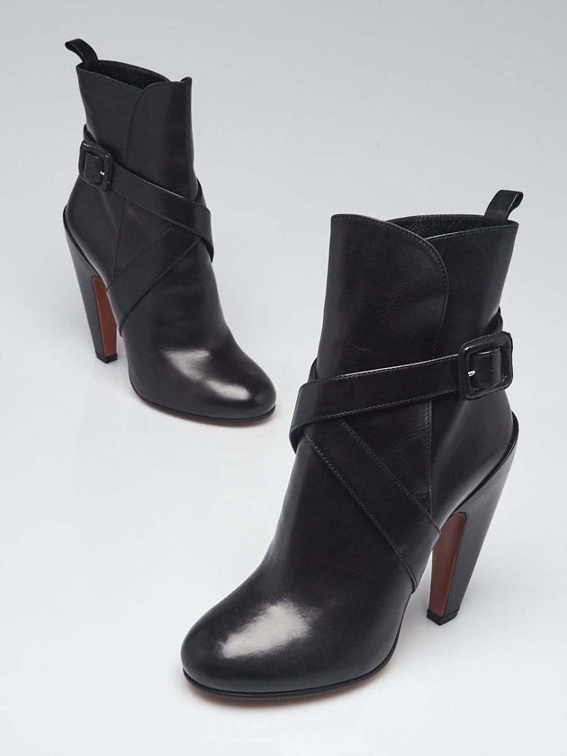 Alaïa Black Leather Buckle Ankle Boots Size 6.5/37