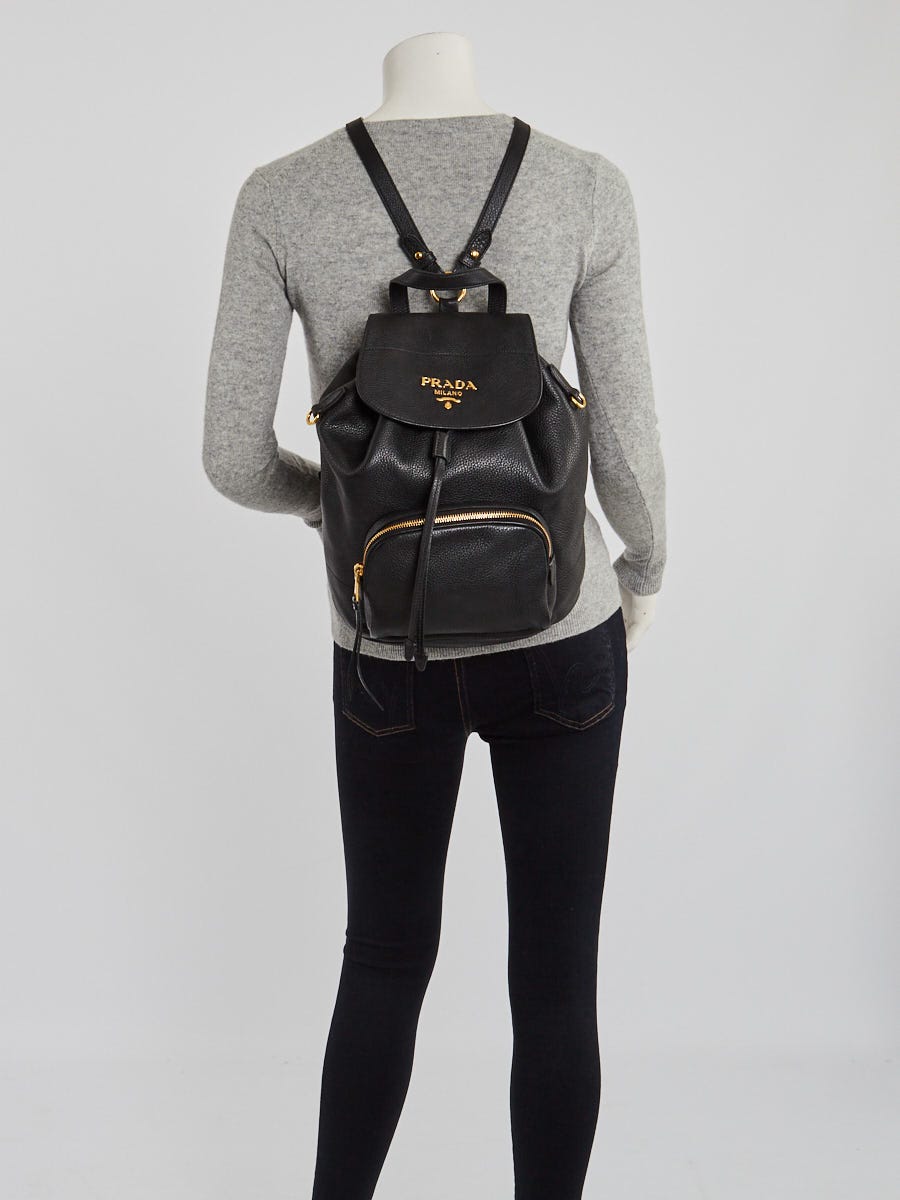 Prada Black Vitello Daino Leather Cinch Backpack Bag  display picture 1