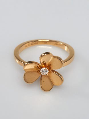 Louis Vuitton 18k Yellow Gold Carnelian and Diamond B Blossom Ring Size  6.5/53 - Yoogi's Closet