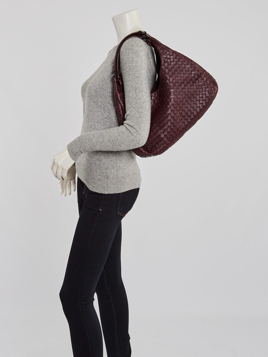 バッグ BOTTEGA VENETA Intrecciato Campana Bag Bottega Veneta Burgundy Intrecciato Woven Nappa Leather