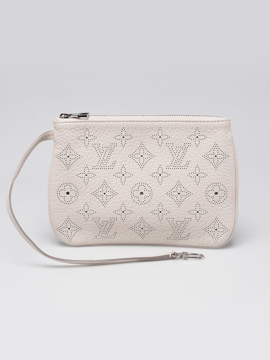 Louis Vuitton White Monogram Mahina Leather Selene Pouch Clutch Bag -  Yoogi's Closet