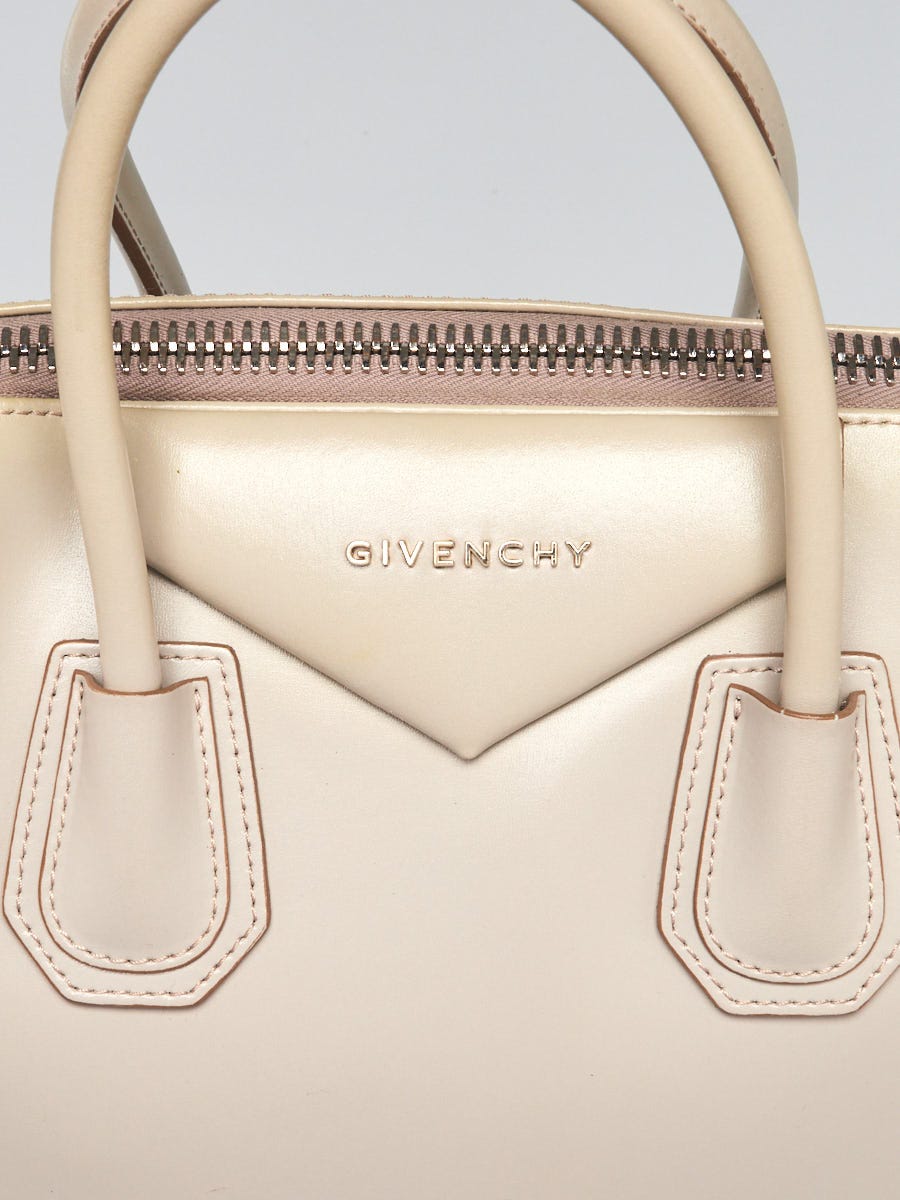Givenchy Grey Smooth Calfskin Leather Medium Antigona Bag - Yoogi's Closet