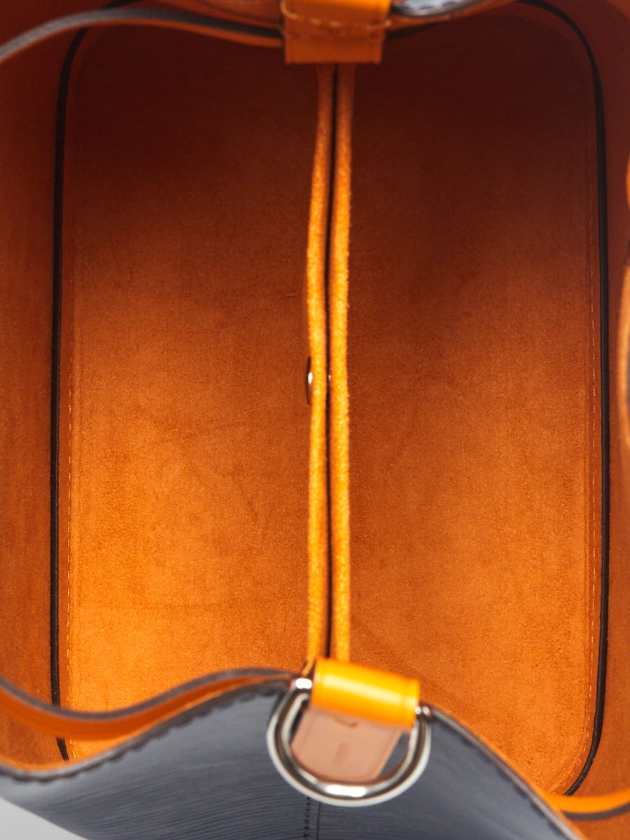 New Louis Vuitton NeoNoe BB Epi Leather bag Indigo Safran colour (Full set,  bought in SG on 31/03/19)