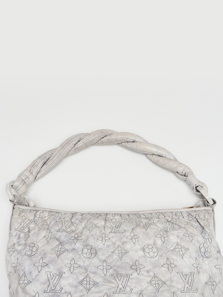 Louis Vuitton Limited Edition White Mahina Leather Onatah GM Bag - Yoogi's  Closet