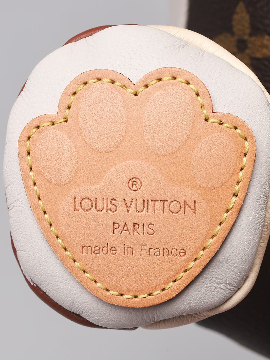 Louis Vuitton White Leather Monogram Canvas Doudou Oscar Dog - Yoogi's  Closet