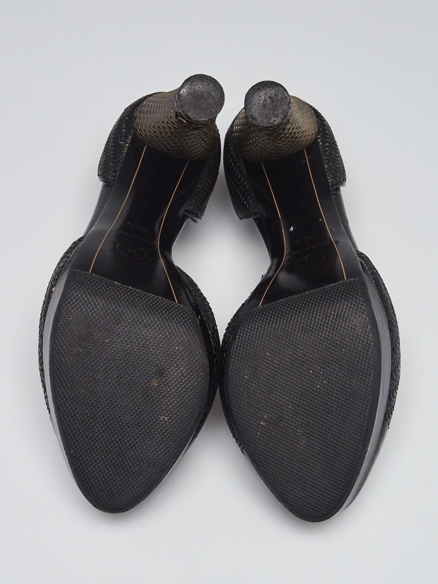 Chanel Black Snakeskin/Patent Leather Cap Toe Pumps Size 6/36.5