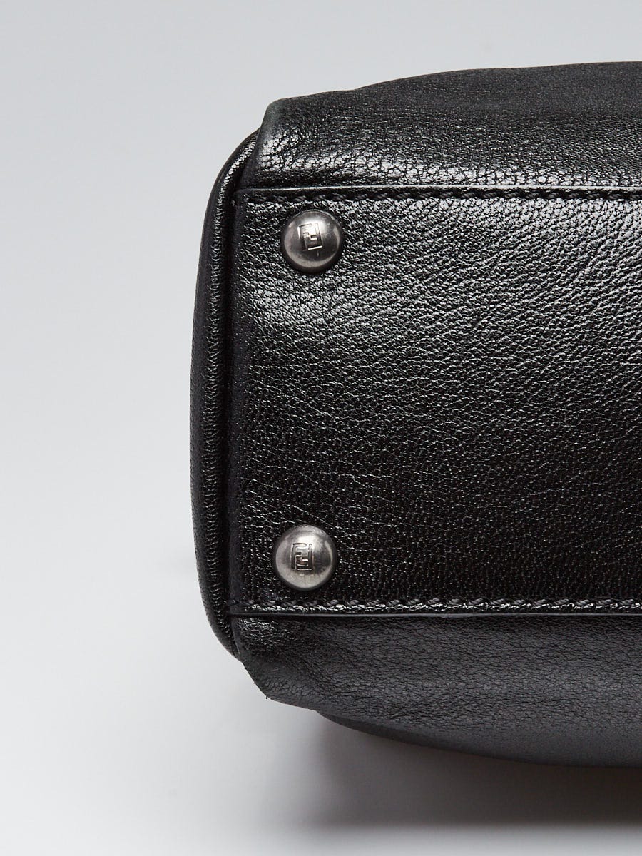 Fendi Black Smooth Leather Regular Peekaboo Bag 8BN226