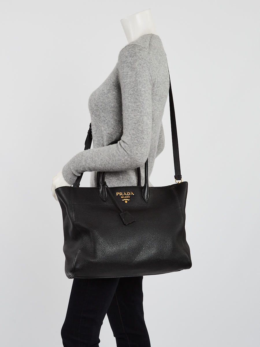 【極美品✨】PRADA プラダ　ボディバッグ　VITELLO DAINO 黒 プラダ PRADA ボディバッグ ショルダーバッグ VIT.DAINO ヴィッテロ