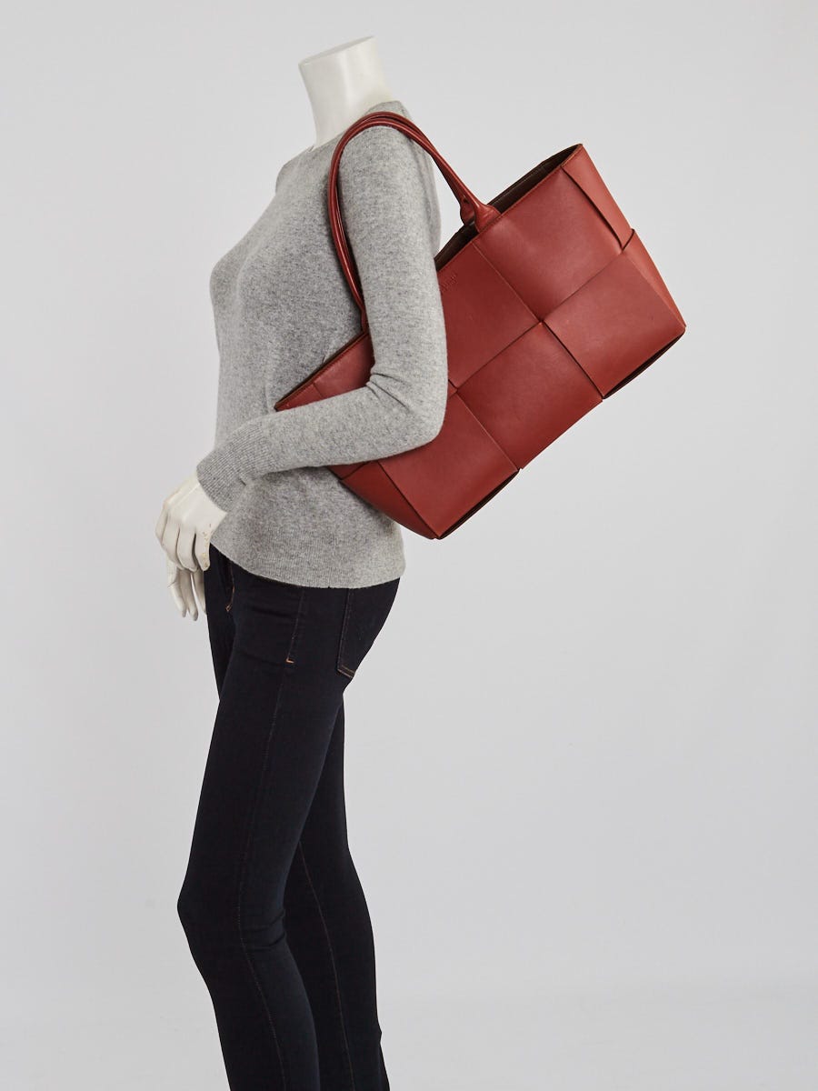 Bottega Veneta Has Rubberized Its Popular Bags - PurseBlog