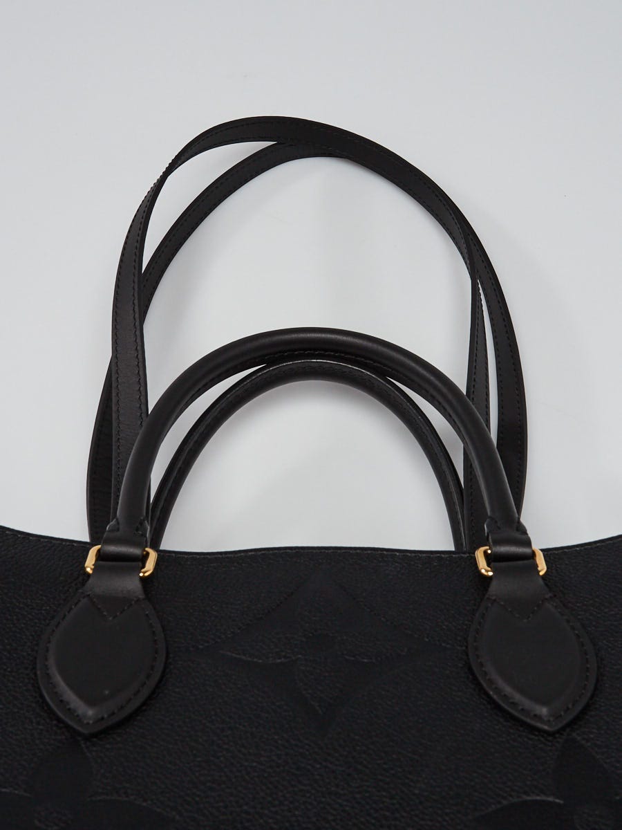 Louis Vuitton Black Monogram Giant Empreinte Leather Onthego GM Tote Bag -  Yoogi's Closet