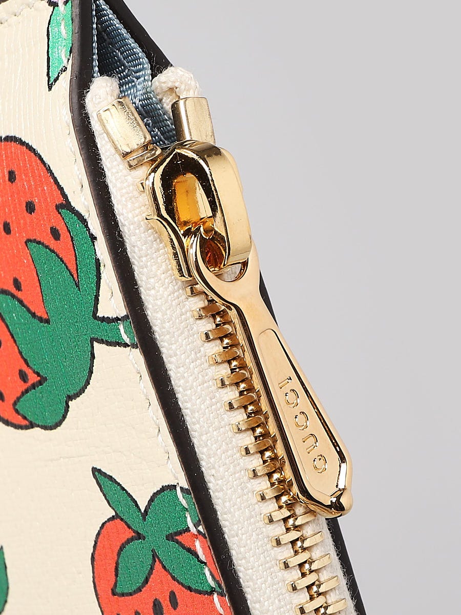 Gucci White Strawberry Print Leather Zumi Zip Pouch | Yoogi's Closet