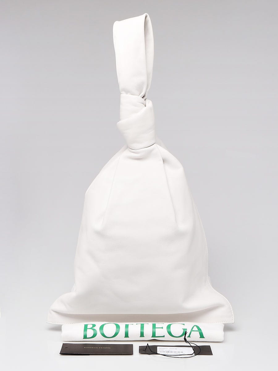 Bottega Veneta White Lambskin Leather Twist Bag | Yoogi's Closet