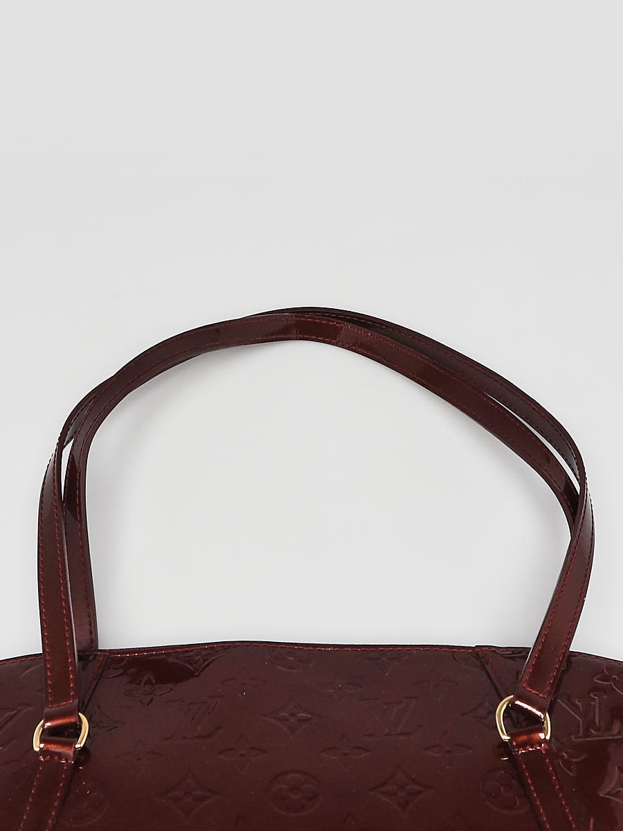 Louis Vuitton Rouge Fauviste Monogram Vernis Avalon Zipped Bag - Yoogi's  Closet