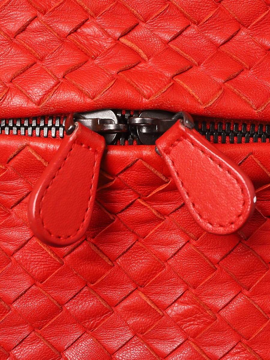 Bottega Veneta Red Intrecciato Nappa Leather Garda Bag 97bv68s –  Bagriculture