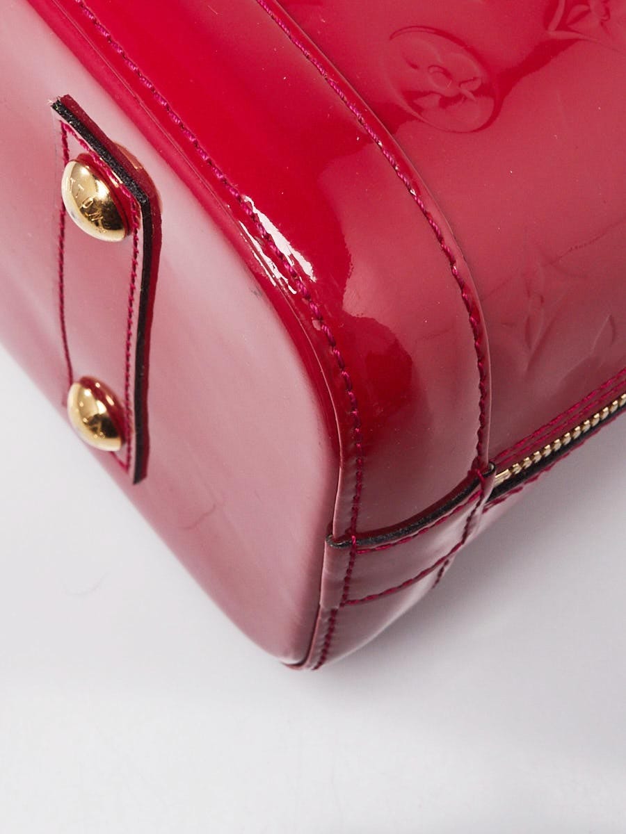 Louis Vuitton Monogram Vernis Alma BB in red patent leather ref