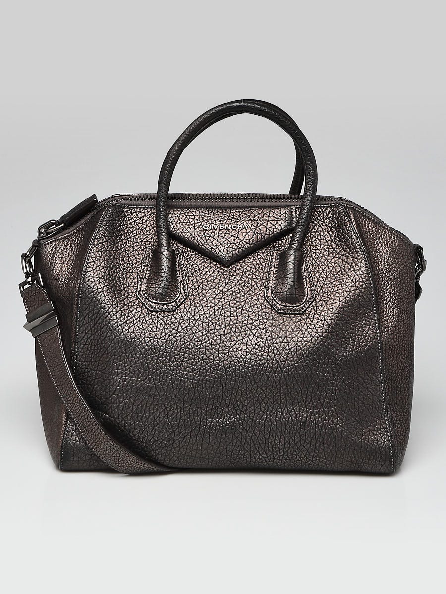 Small Antigona bag in Box leather - black | Givenchy