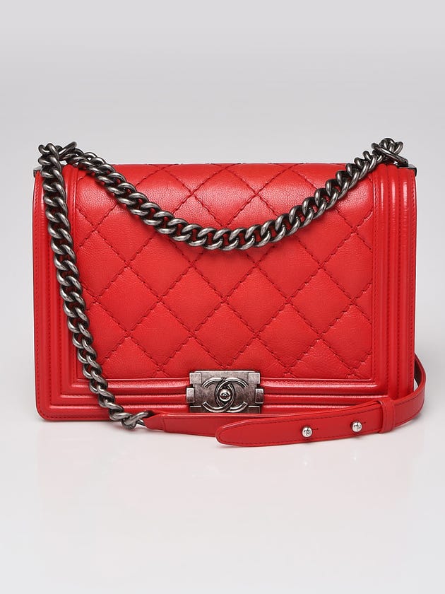 Chanel Red Diamond Stitch Calfskin Leather New Medium Boy Bag