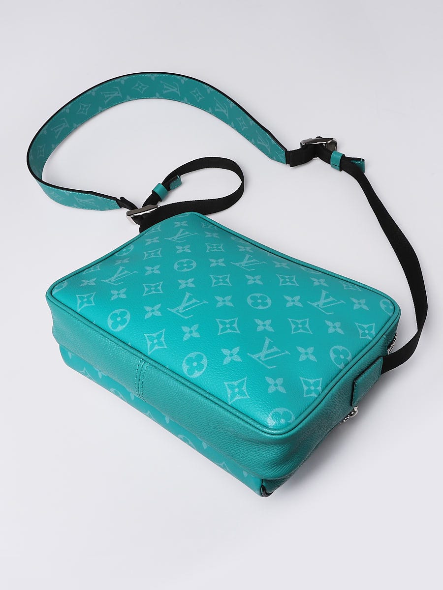 Louis Vuitton Vert Monogram Taigarama Canvas Outdoor Messenger Bag