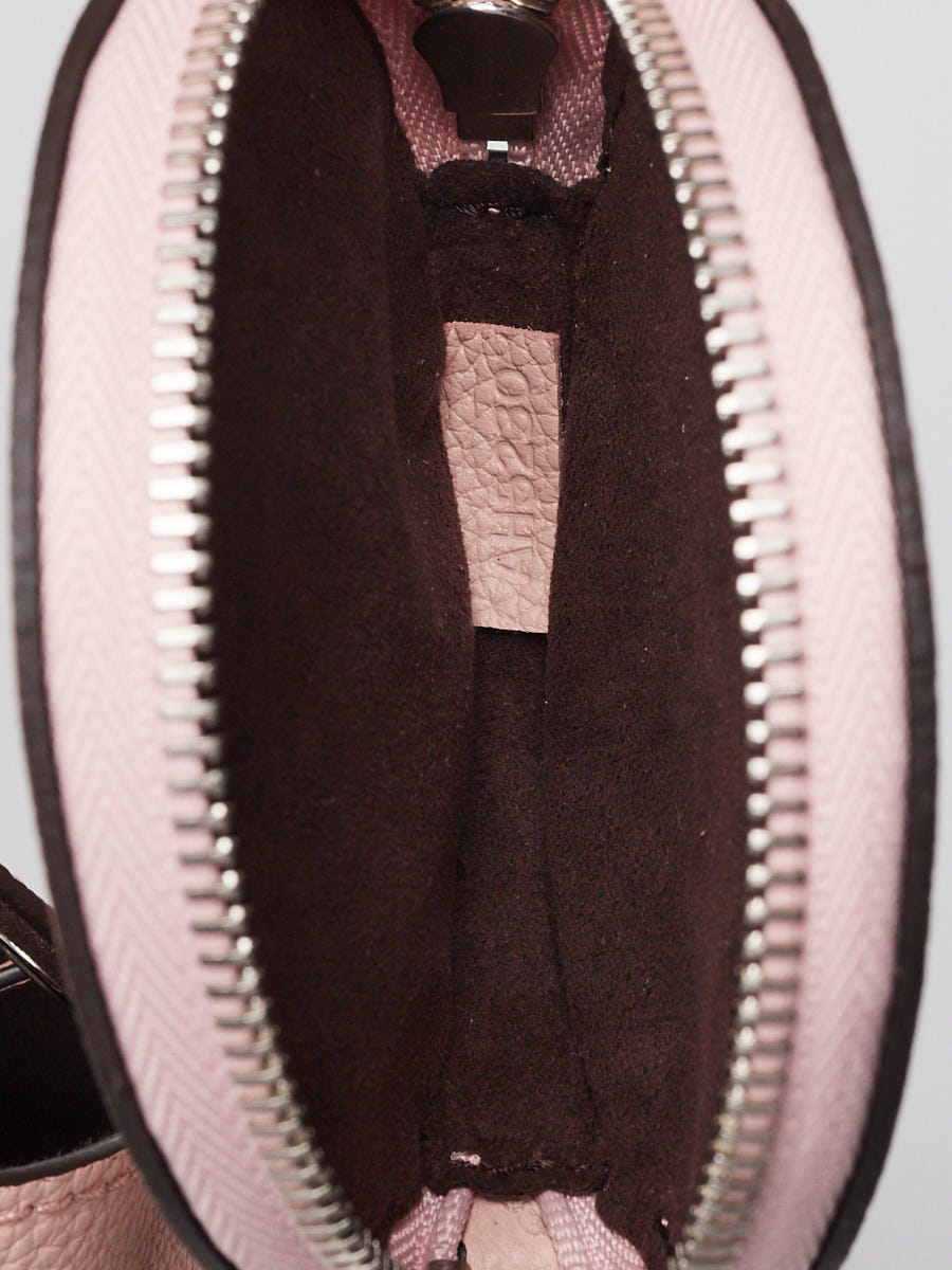 Louis Vuitton Gray Mahina Bella Grey Leather Pony-style calfskin ref.721487  - Joli Closet